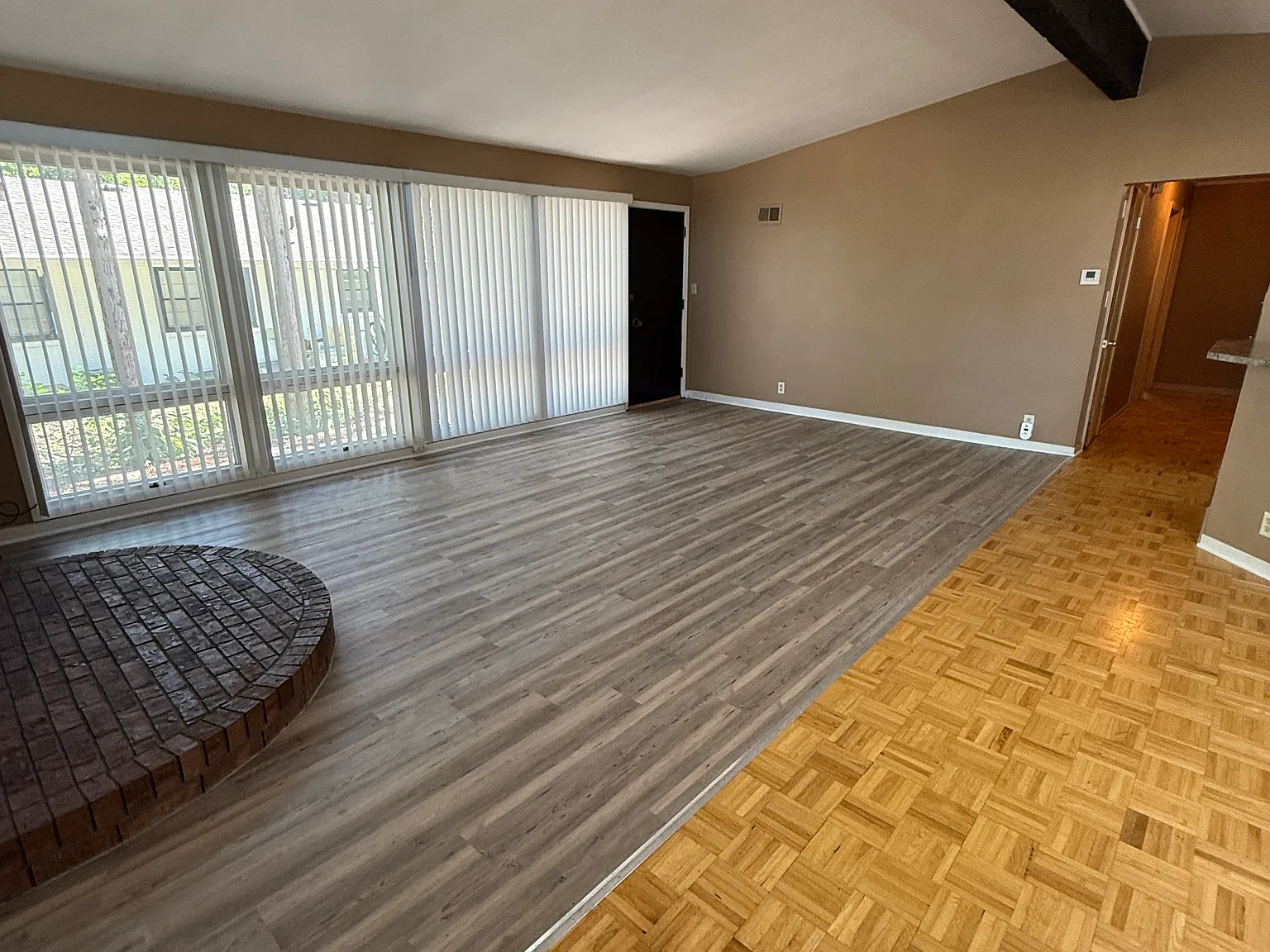 3 bed, 1251 sqft, $1,895 — Photo 3
