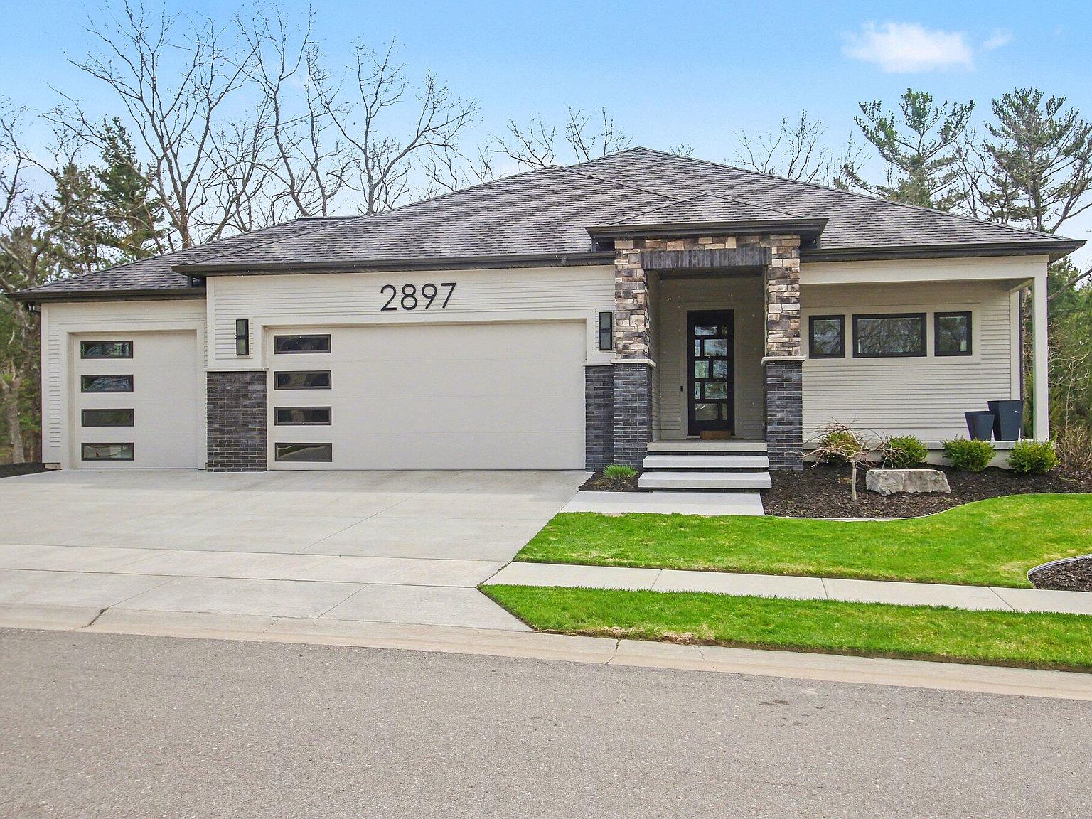 2897 Duneside Trl