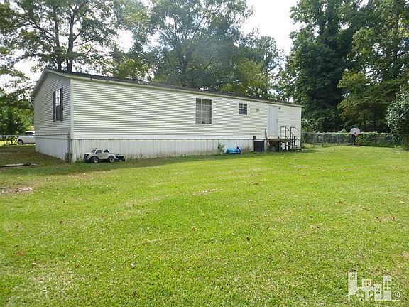 4th image of 6844 Kilians Way NE