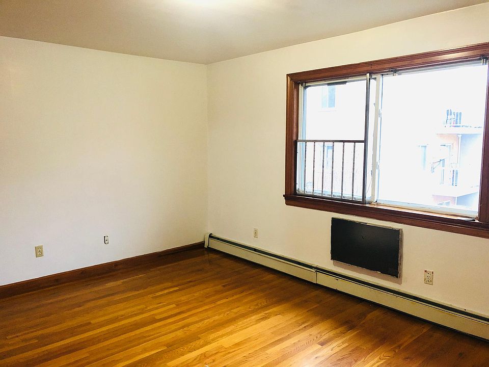 2nd image of 3 109th St Floor 3