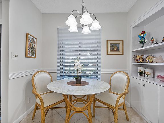 5th image of 5054 Golfview Ct APT 1512