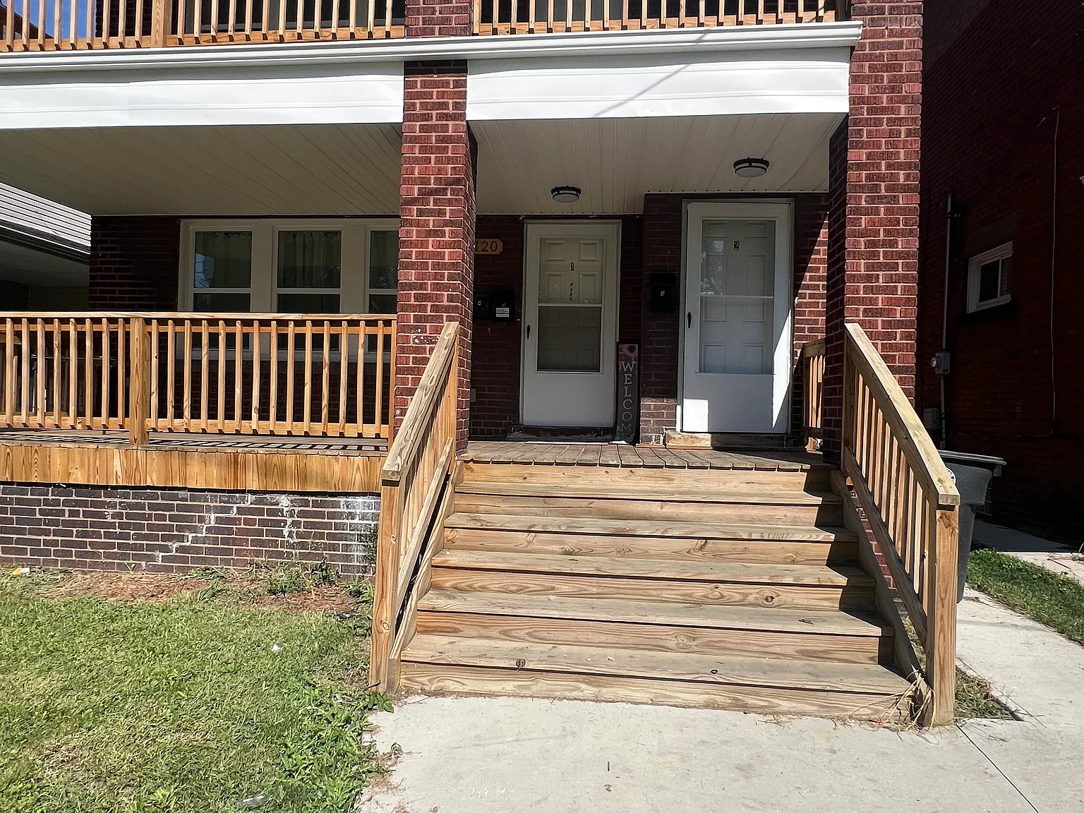 2 bed, 750 sqft, $925 — Photo 2