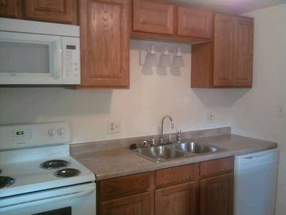 3rd image of 5824 Dollar Hide South Dr