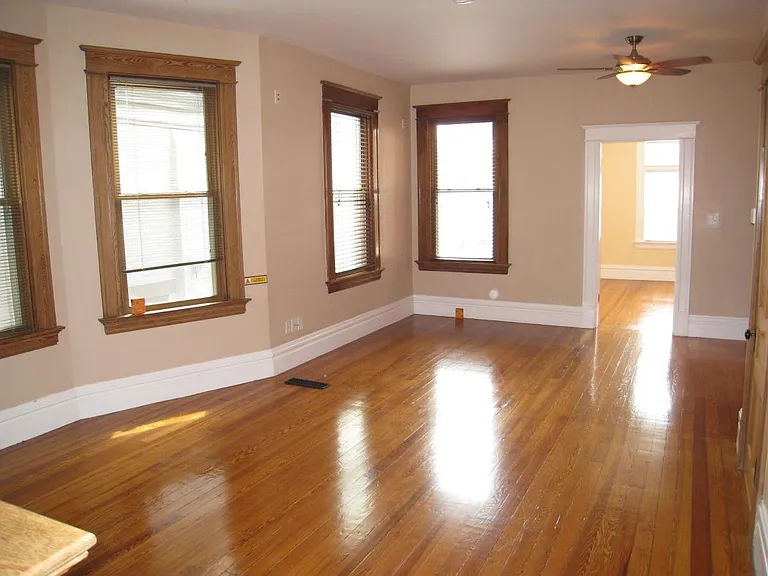 202 Sterrett Ave #2 — Photo 2