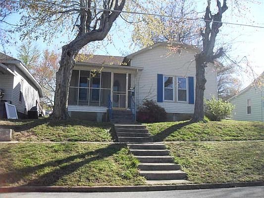 1st image of 714 N 3rd St
