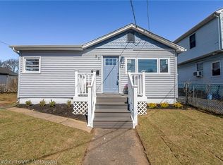 51 Pacific Blvd, Keyport, NJ 07735