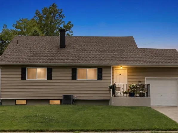 15 Plymouth Dr, Newark, DE 19713