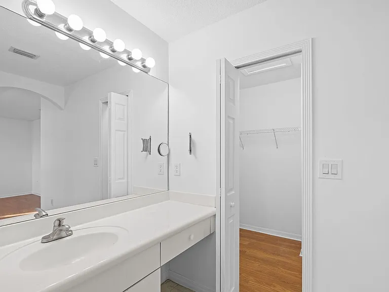 14261 SW 126th Pl — Photo 31