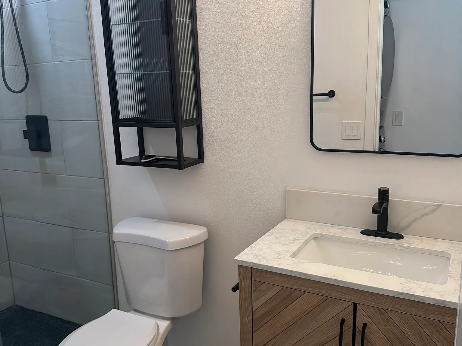 1 bed, 550 sqft, $2,100 — Photo 4