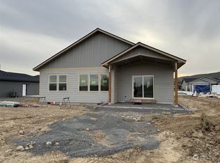 2392 Pacific St, Ephrata, WA 98823