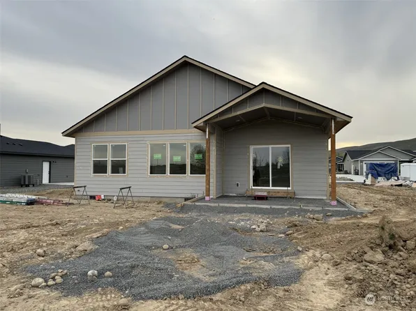 2392 Pacific Street SE, Ephrata, WA 98823