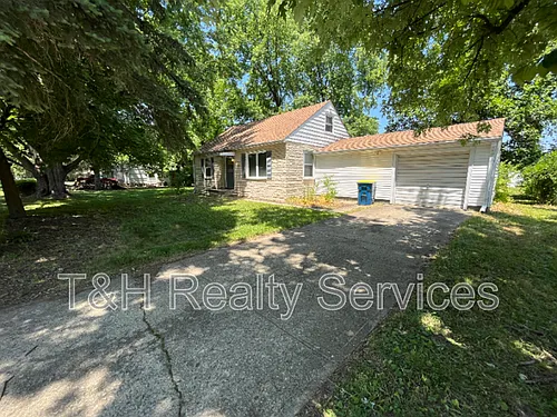 8918 Birch St Photo 1