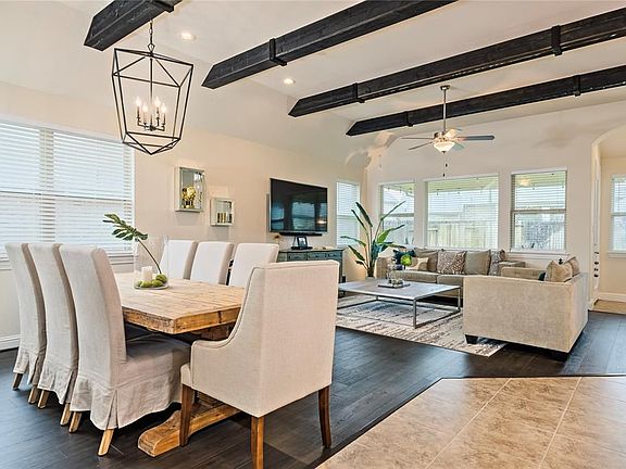 4th image of 22318 Tiltwood Ln
