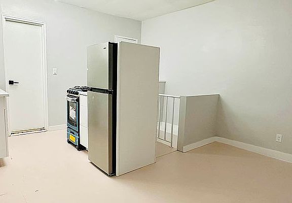 2nd image of 307 W 20th St APT 1F