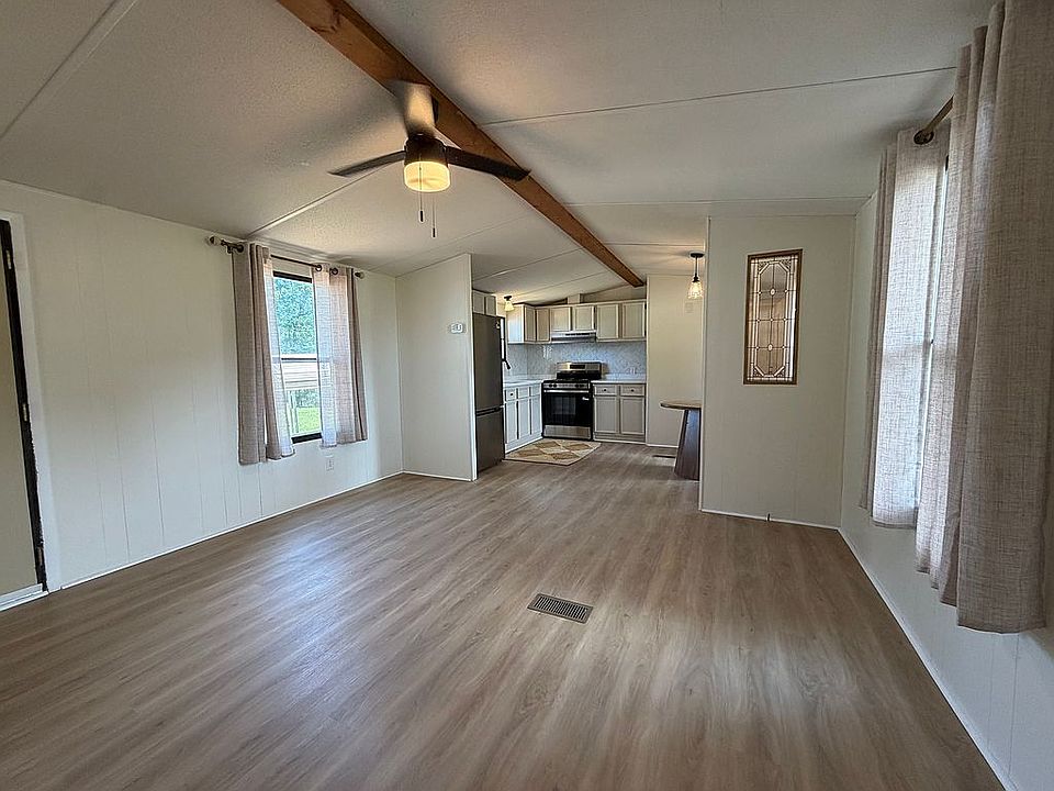 1st image of 296 Gardner St