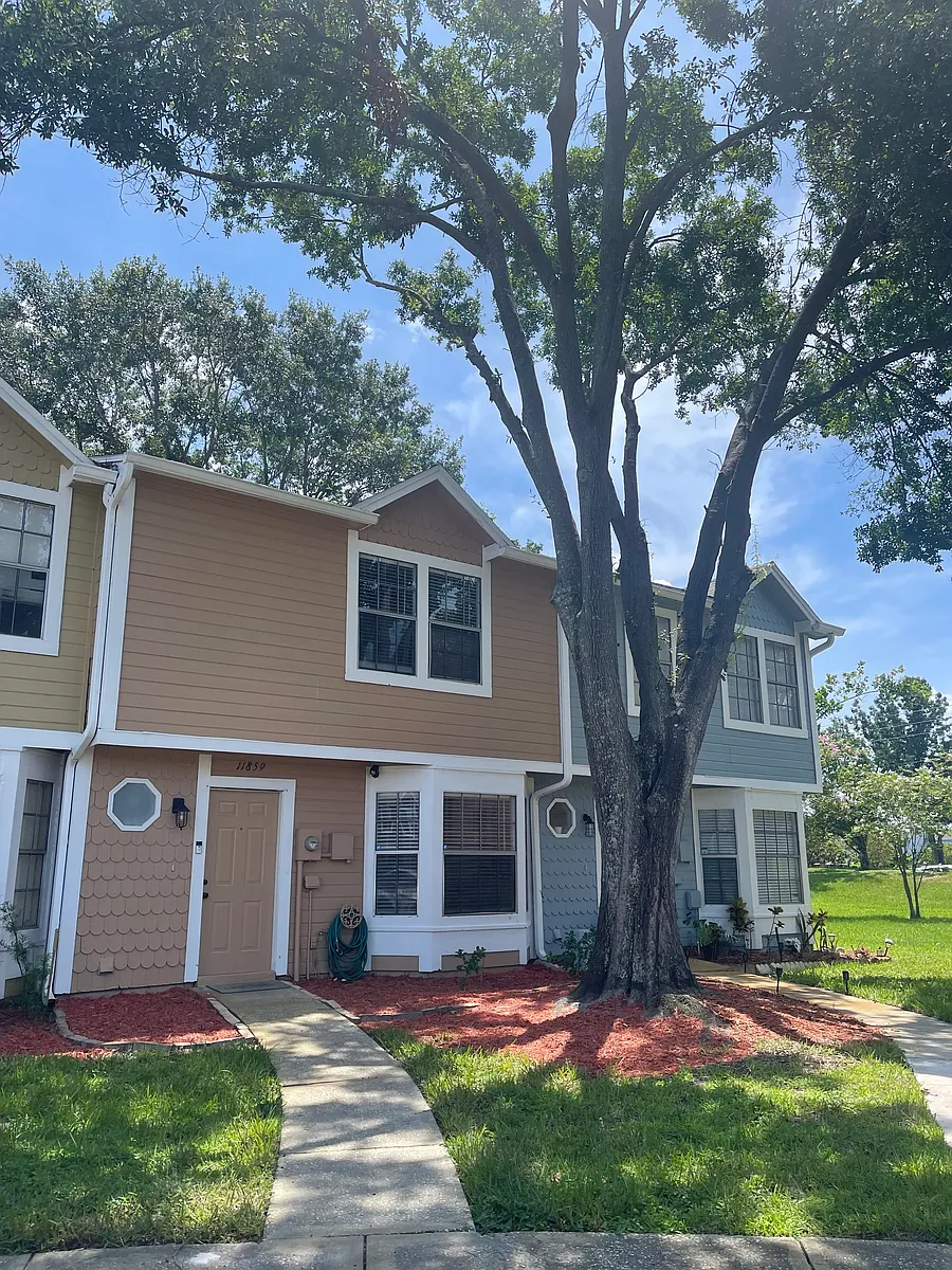 Building Photo - 11859 Mintwood Ct