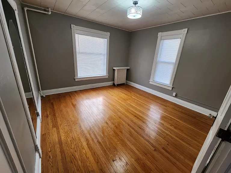 207 N 6th St #1 — Photo 27