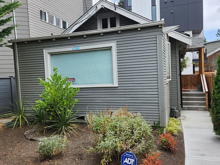 4708 Midvale Ave N #2 — Photo 4
