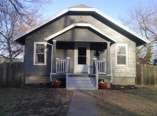 110 Poplar St, Halstead, KS 67056