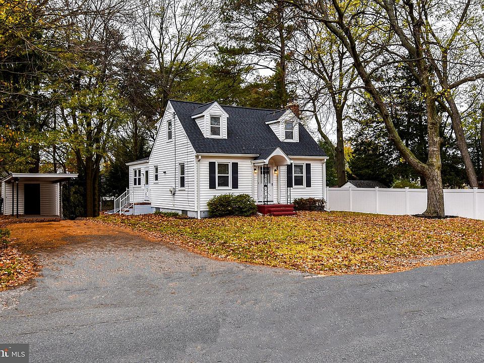 1st image of 500 Dogwood Dr