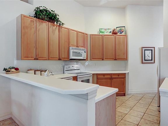 2nd image of 25284 Galashields Cir