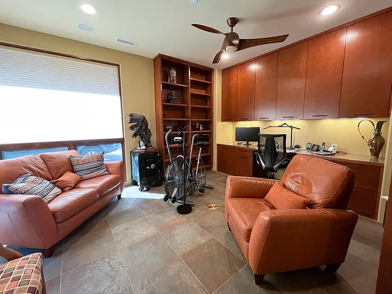 Office and Lounge