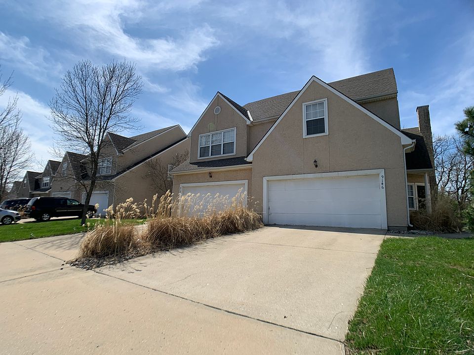 9227 Boehm Dr Lenexa KS Zillow