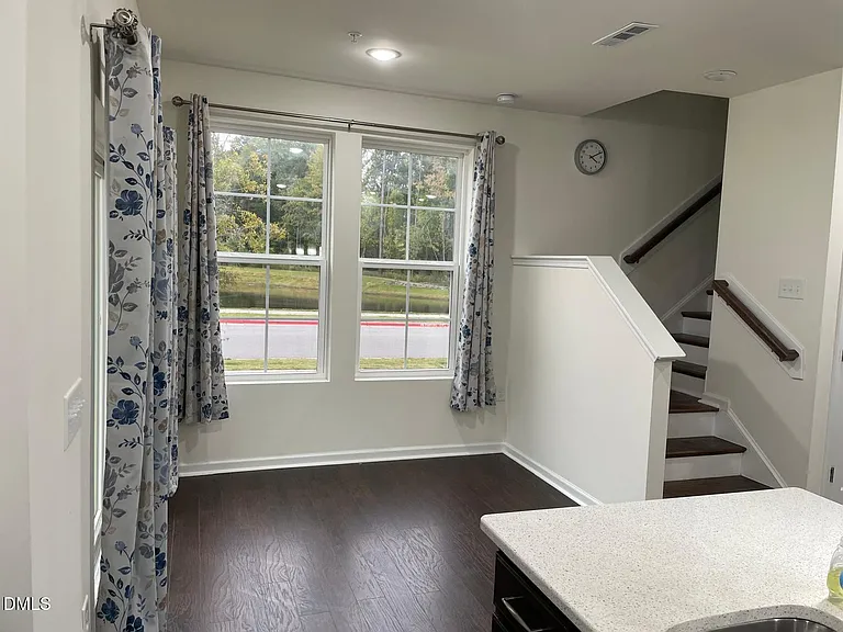1004 Yatesbury Pl — Photo 12