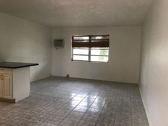 large photo...scroll down