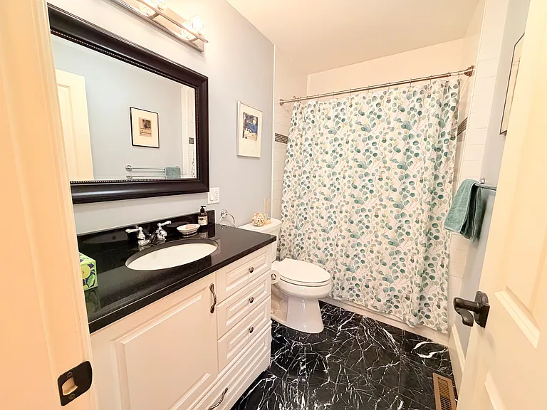81 Walnut St #1 — Photo 12