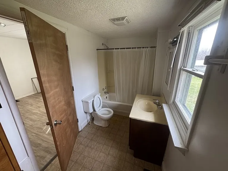 5133 Baskerville St — Photo 7