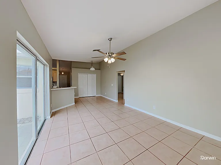5637 Loma Vista Ct — Photo 11
