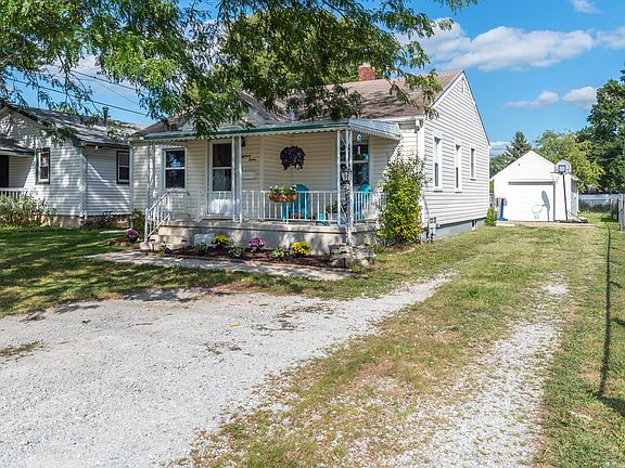3rd image of 1812 Wapakoneta Ave