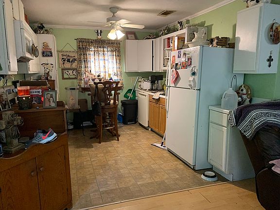 2nd image of 9713 Santa Paula Dr