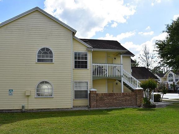 3rd image of 5004 Laguna Bay Cir APT 47