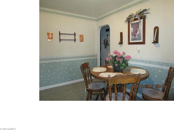 5th image of 1925 Bonnie Brae Ave NE