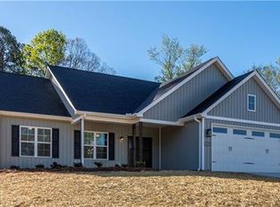 118 Precision Ln, Lexington, NC 27295