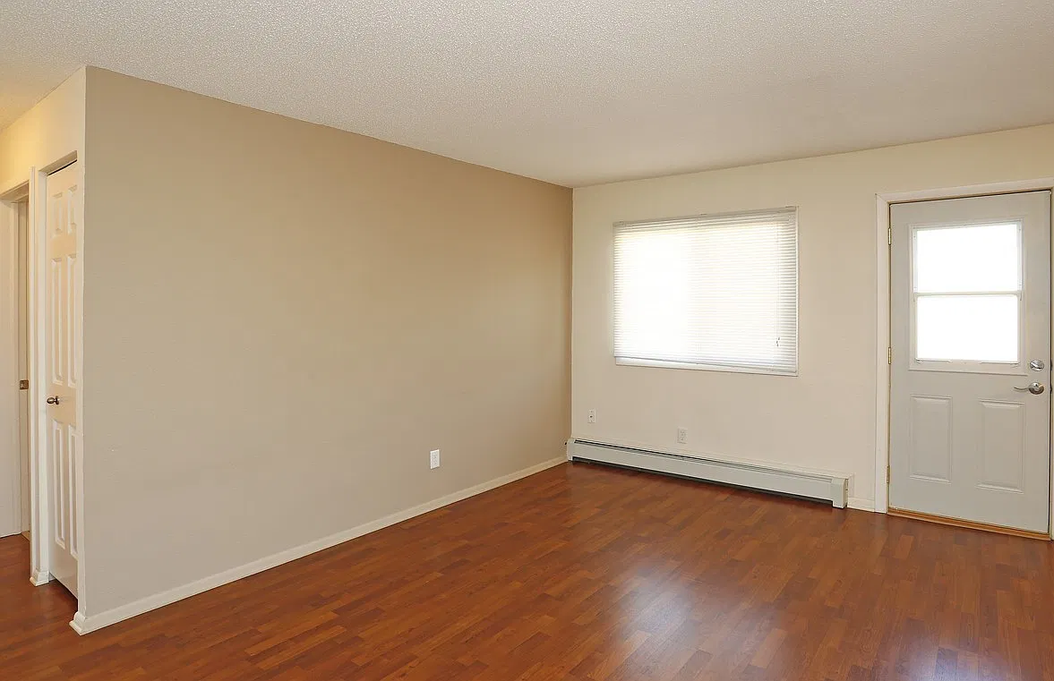 Granite Falls at Silver Lake-2130 — Photo 4