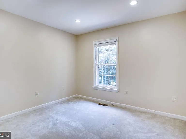 11793 Great Owl Cir — Photo 17