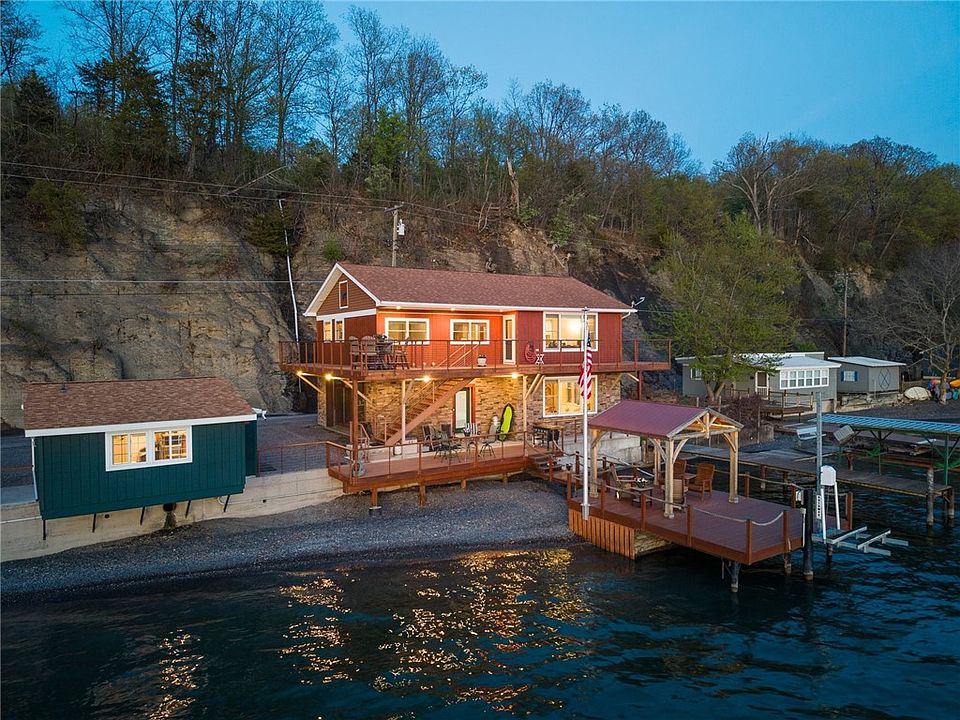 1st image of 955 Fire Ln #6