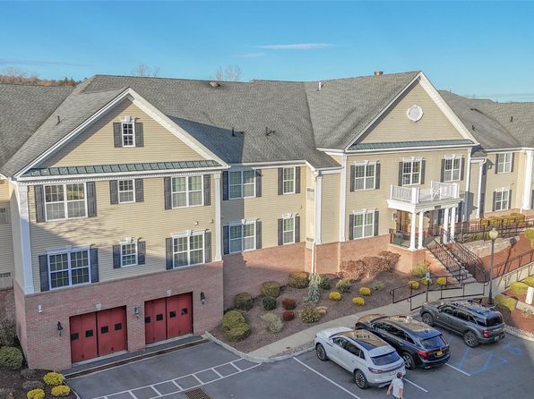 315 Canter Ct