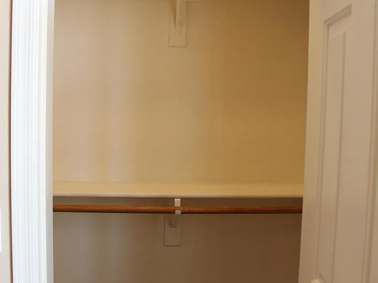 5435 W Buffalo St — Photo 19
