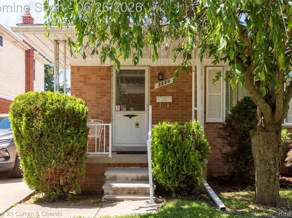 3220 Alice St, Dearborn, MI 48124