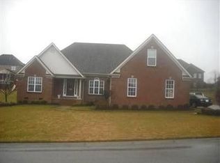 150 Teal Ln, Winchester, KY 40391