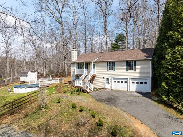 1029 W Daffodil Rd, Ruckersville, VA 22968
