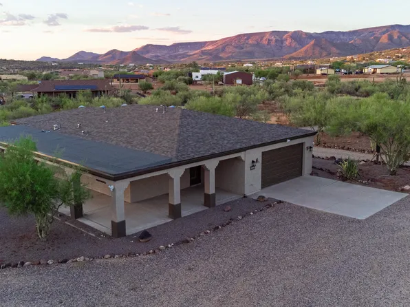 43630 N 20TH Street, New River, AZ 85087