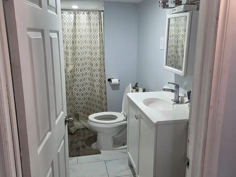 54 Beland Ave S — Photo 3