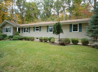 115 Edgemont Rd, Watchung, NJ 07069