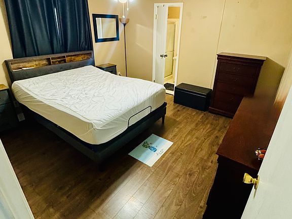 4th image of 769 Michael Dr