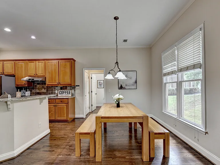 2051 Crown Vetch Ln — Photo 19